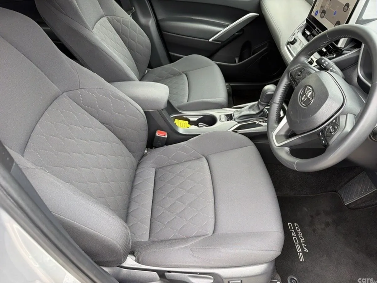 Toyota Corolla Cross SUV, Petrol Hybrid, 2023, Grey