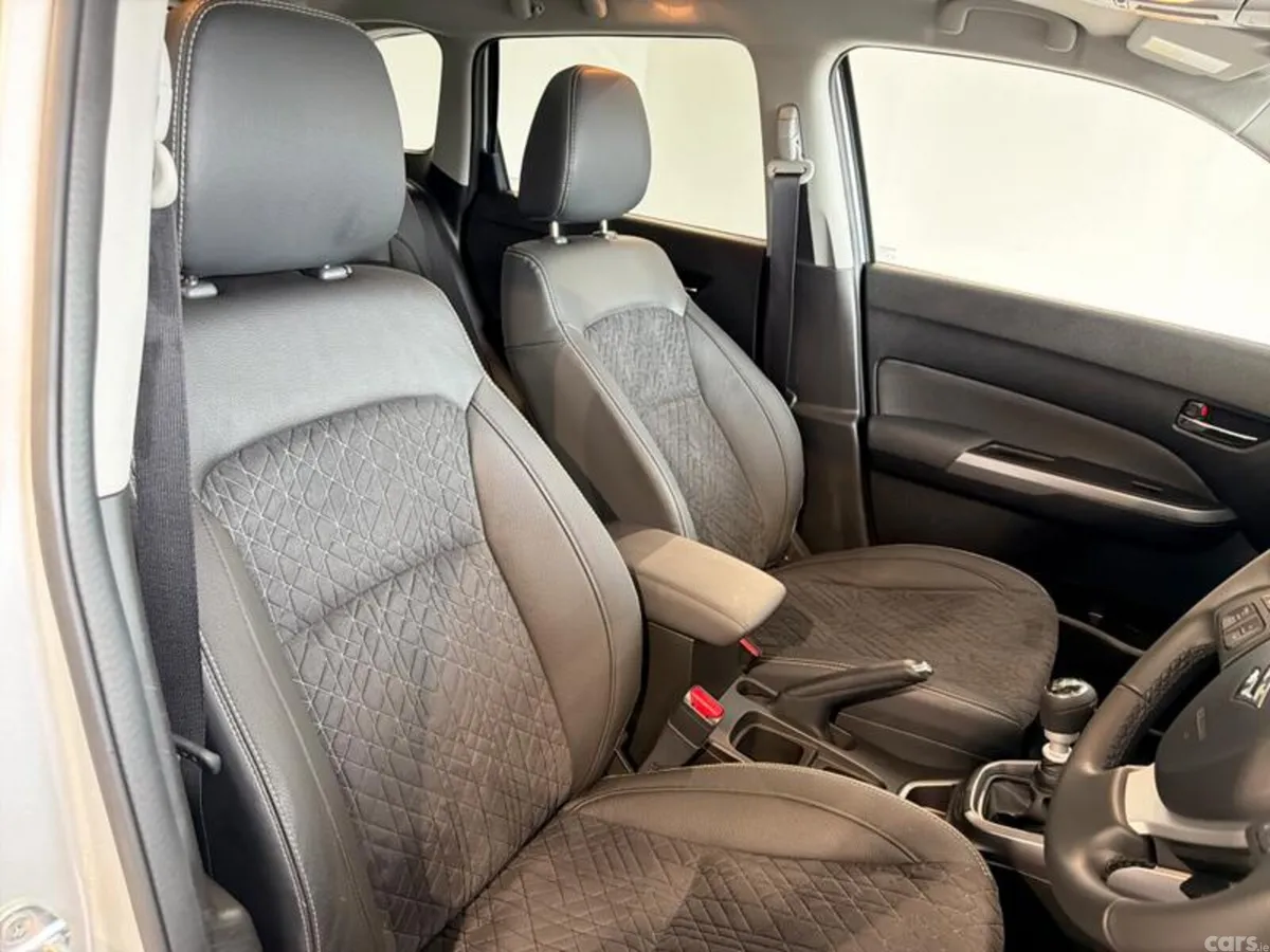 Suzuki Vitara SUV, Petrol Hybrid, 2026, Silver