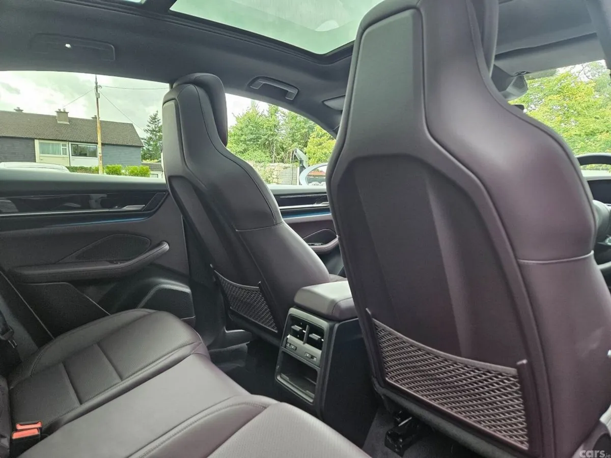 Porsche Macan SUV, Electric, 2026, Grey
