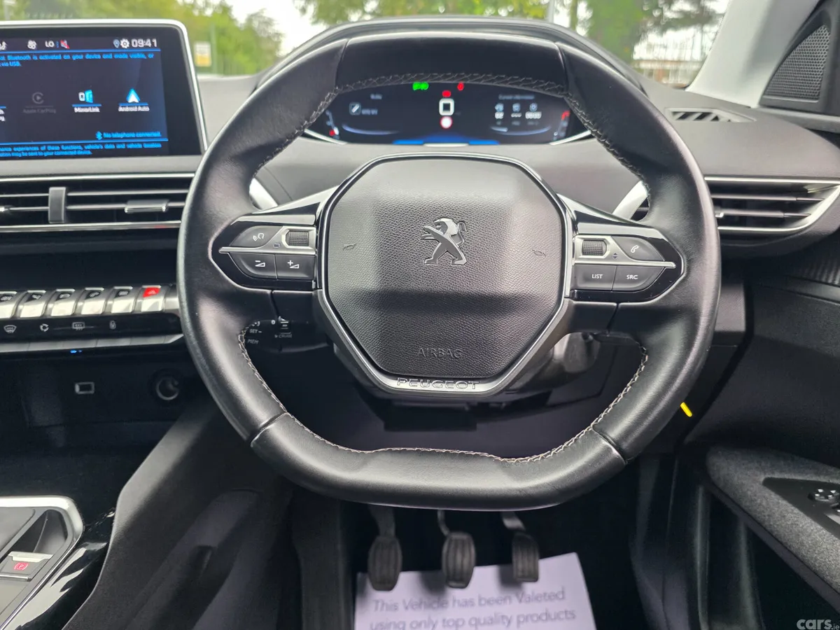 Peugeot 3008 SUV, Petrol, 2019, Blue