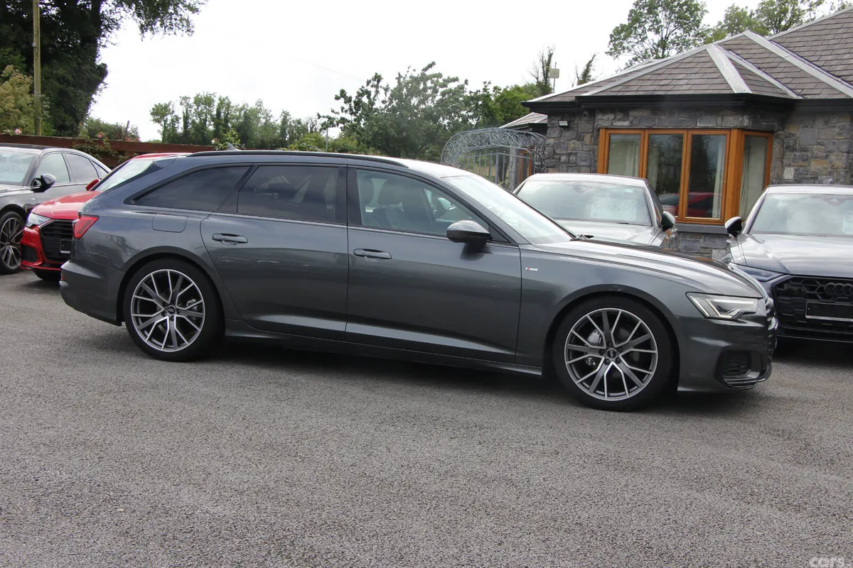 Audi A6 Estate, Diesel, 2022, Grey