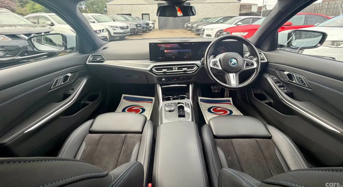 BMW 3-Series Saloon, Petrol Hybrid, 2023, Grey