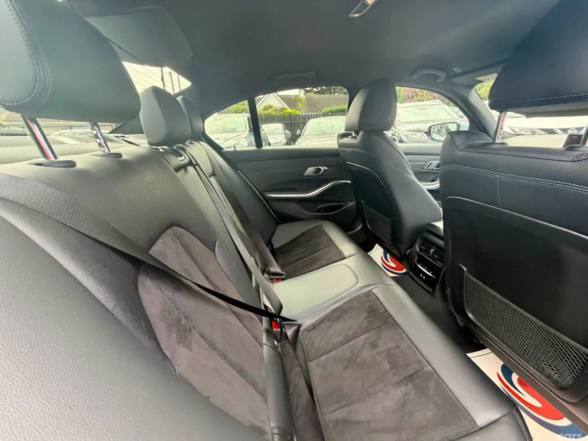 BMW 3-Series Saloon, Petrol Hybrid, 2023, Grey