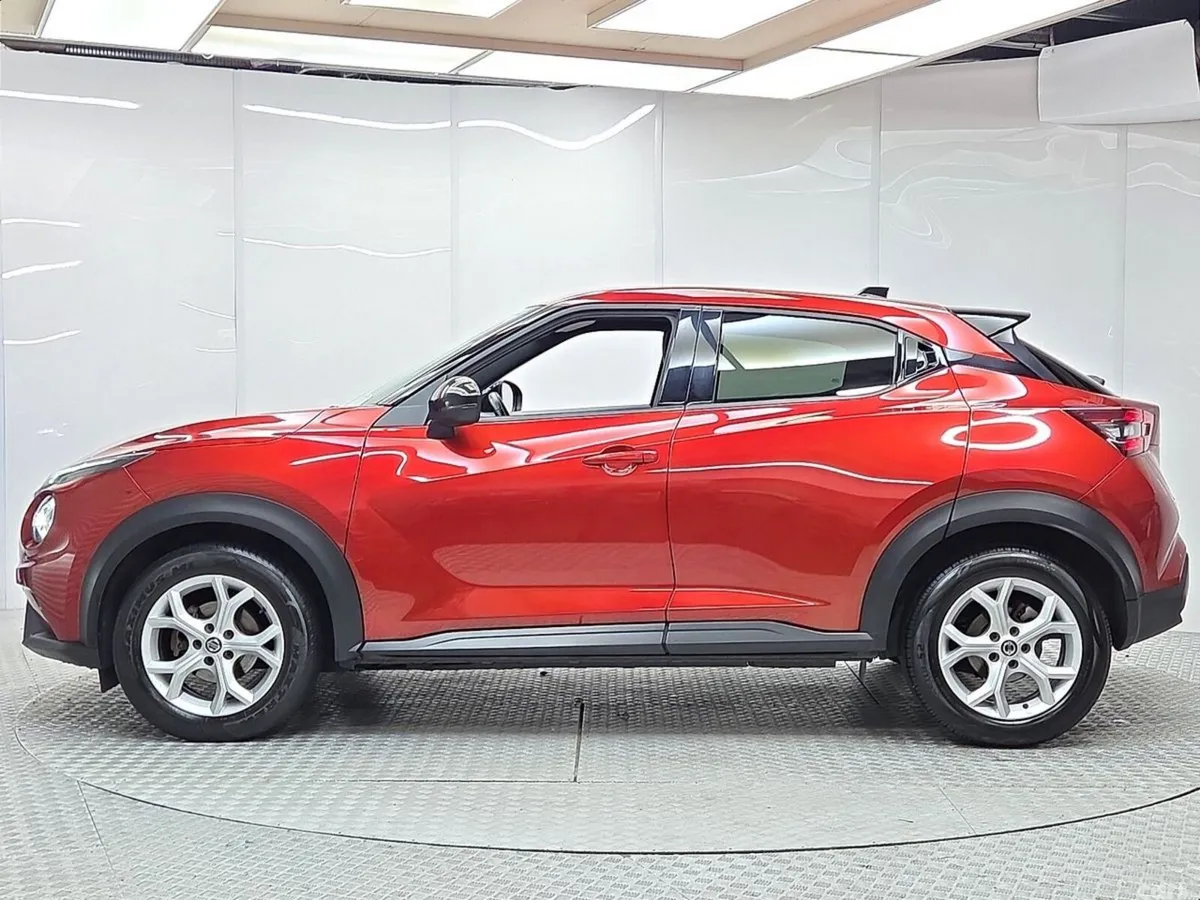 Nissan Juke SUV, Petrol, 2022, Red