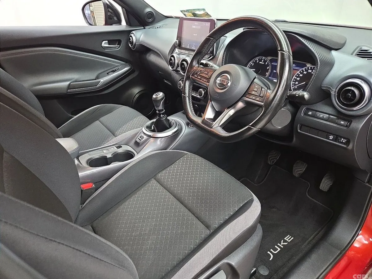 Nissan Juke SUV, Petrol, 2022, Red