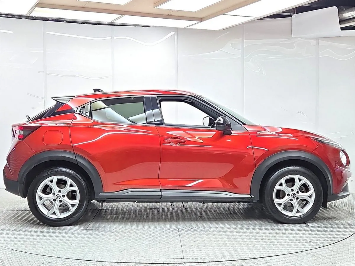 Nissan Juke SUV, Petrol, 2022, Red