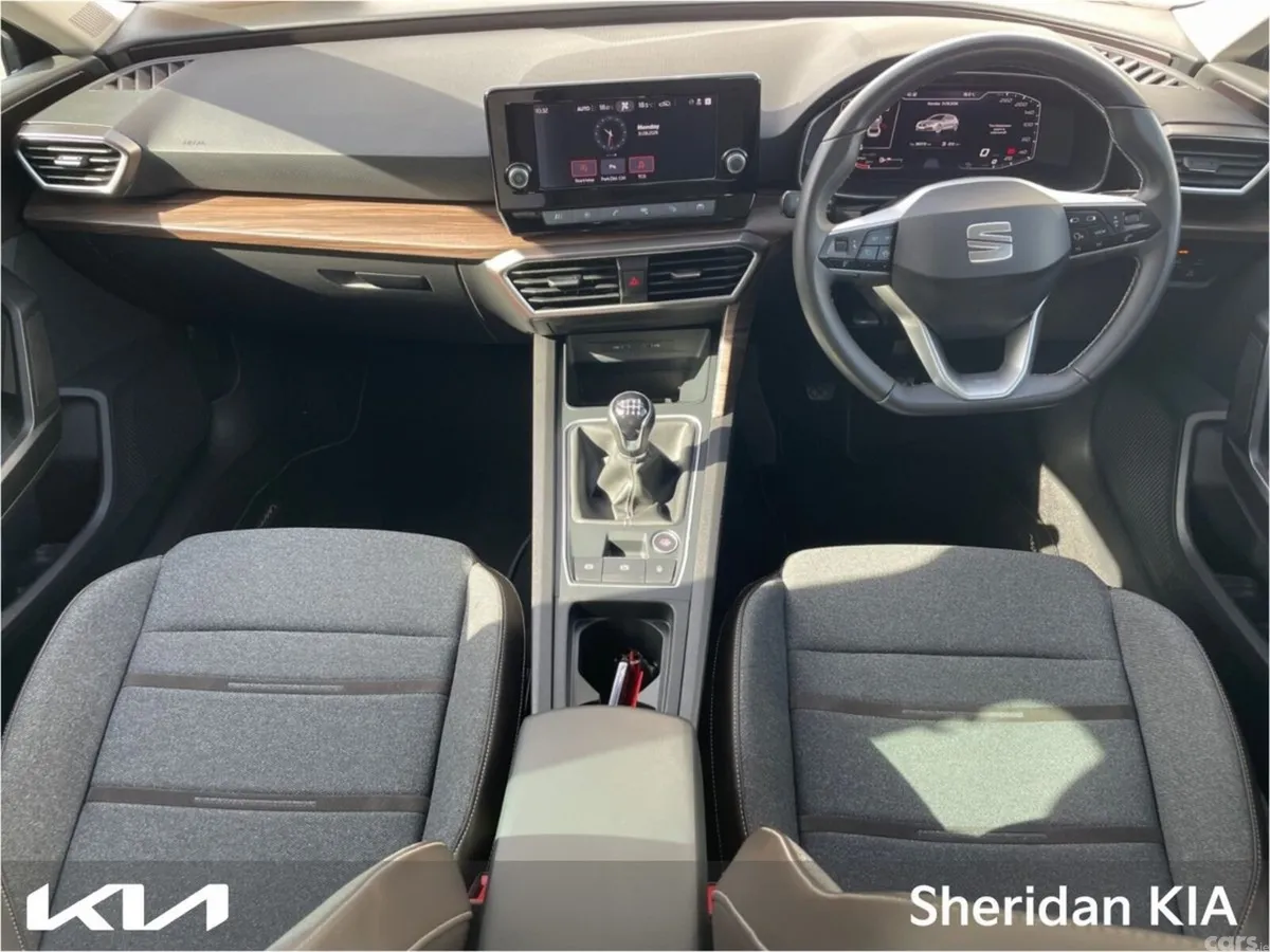 SEAT Leon Estate, Petrol, 2020, Grey