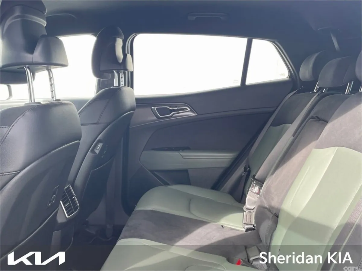 Kia Sportage SUV, Petrol Hybrid, 2025, Grey