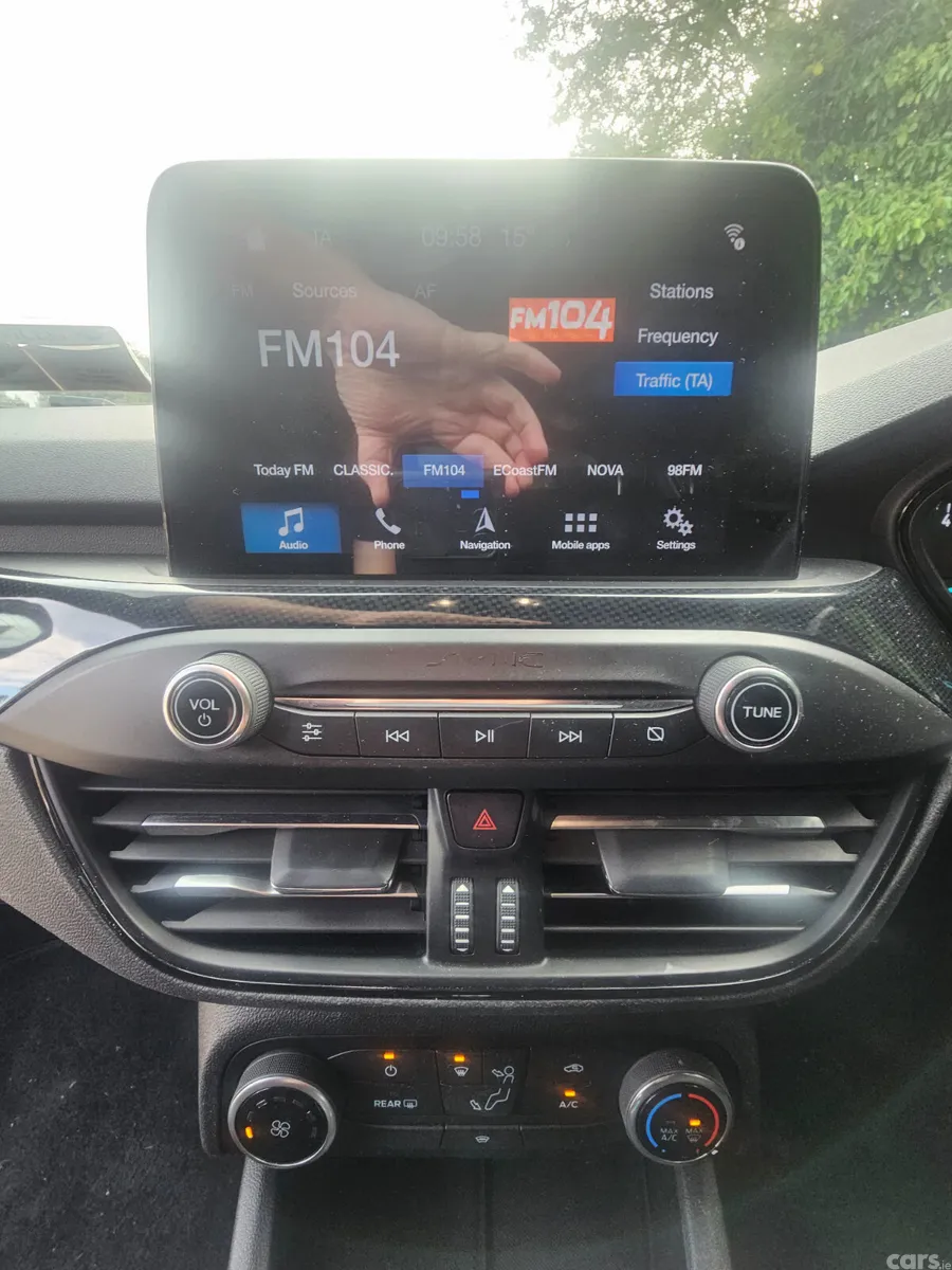 Ford Focus Hatchback, Petrol, 2019, Grey