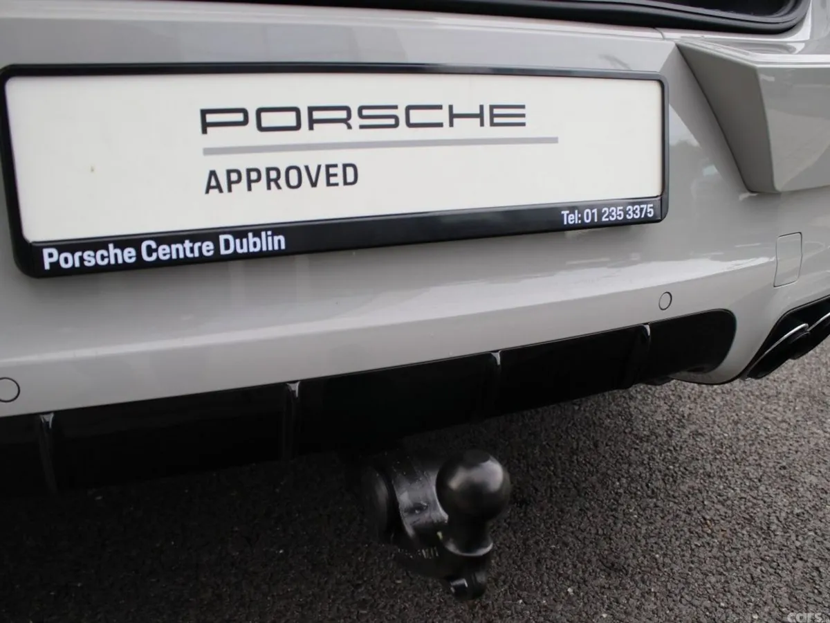 Porsche Cayenne SUV, Petrol Plug-in Hybrid, 2026, Grey
