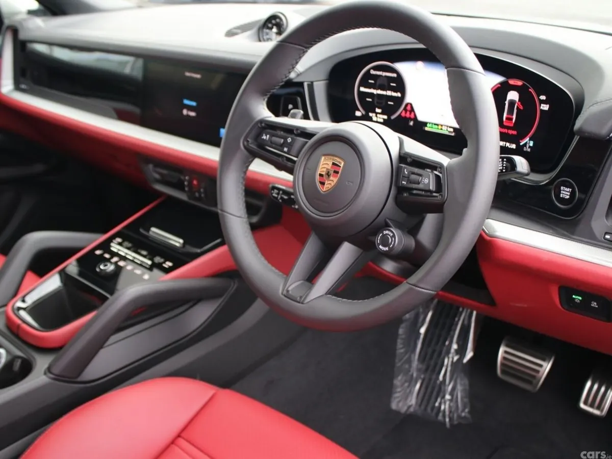 Porsche Cayenne SUV, Petrol Plug-in Hybrid, 2026, Grey