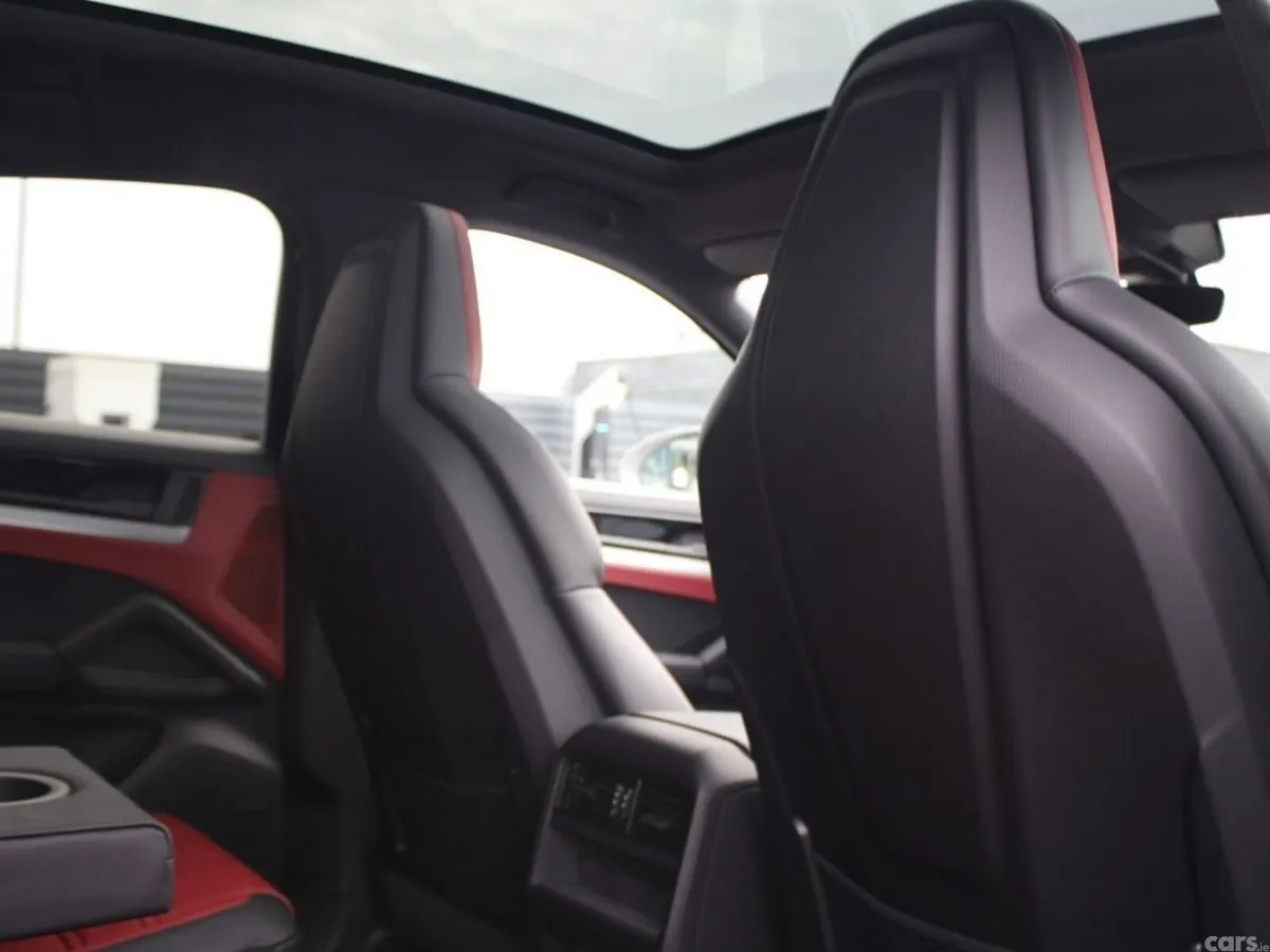 Porsche Cayenne SUV, Petrol Plug-in Hybrid, 2026, Grey