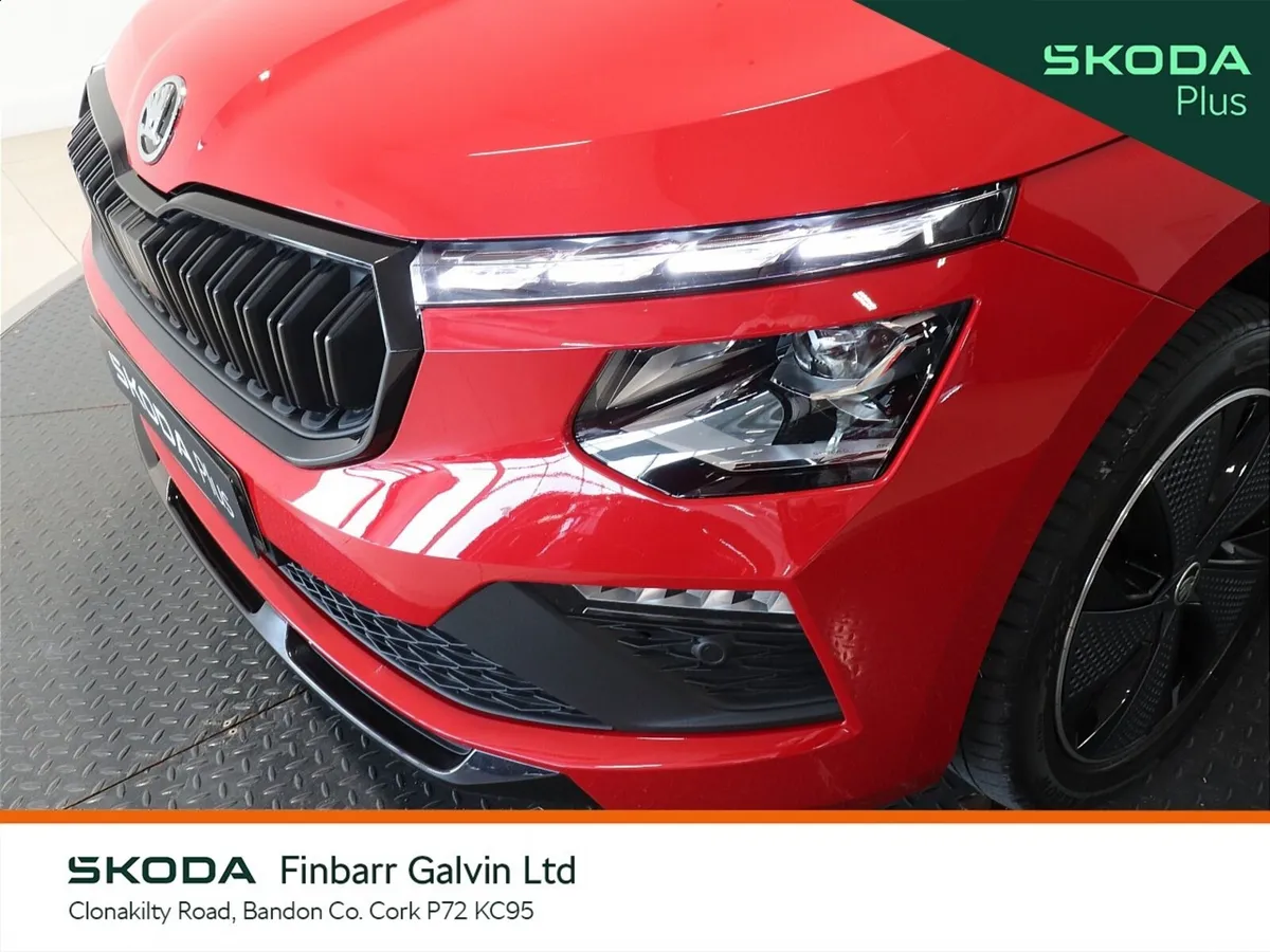 Skoda Kamiq Hatchback, Petrol, 2024, Red