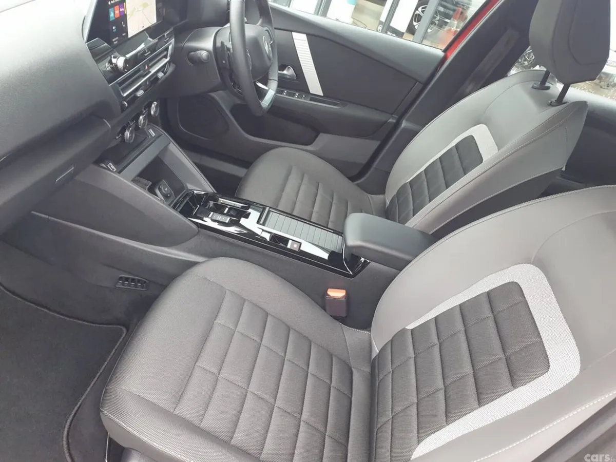 Citroen C4 Hatchback, Petrol, 2025, Red