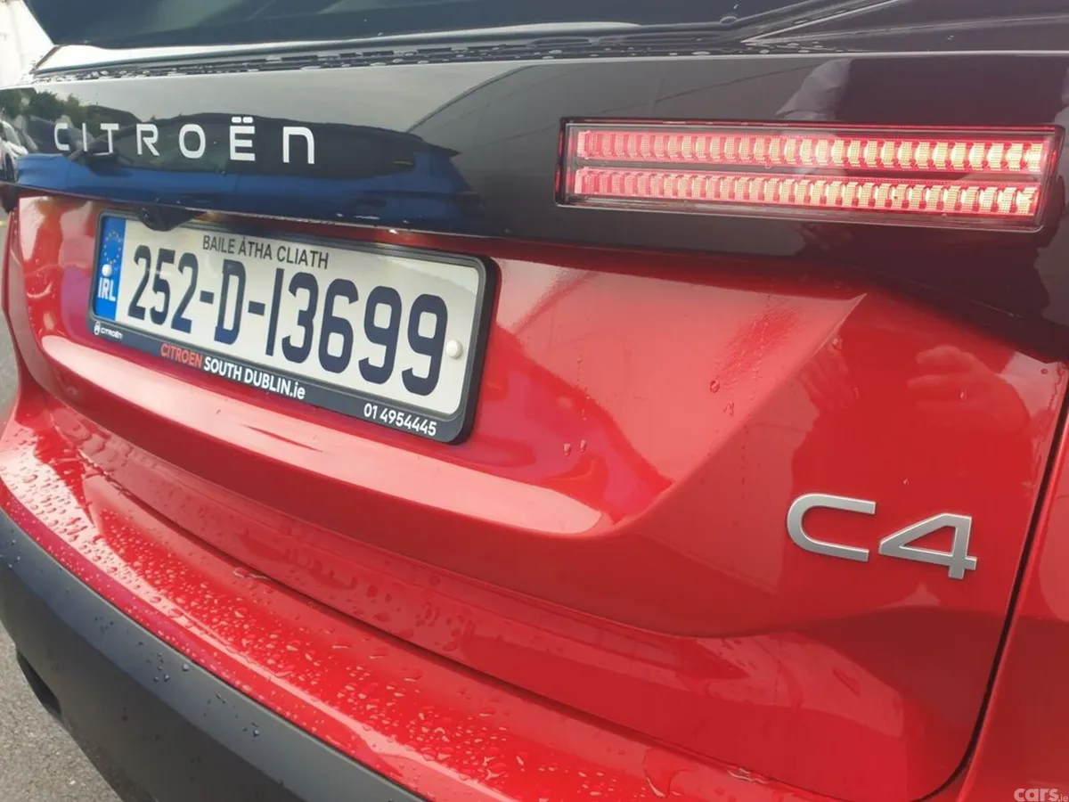 Citroen C4 Hatchback, Petrol, 2025, Red