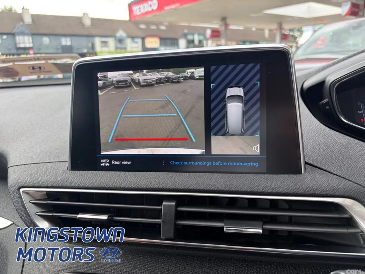 Peugeot 5008 MPV, Petrol, 2021, Grey