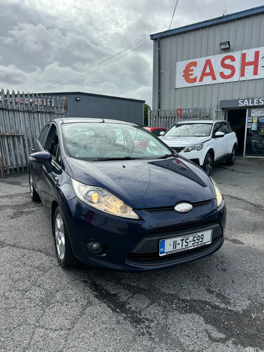 Ford Fiesta Hatchback, Petrol, 2011, Blue