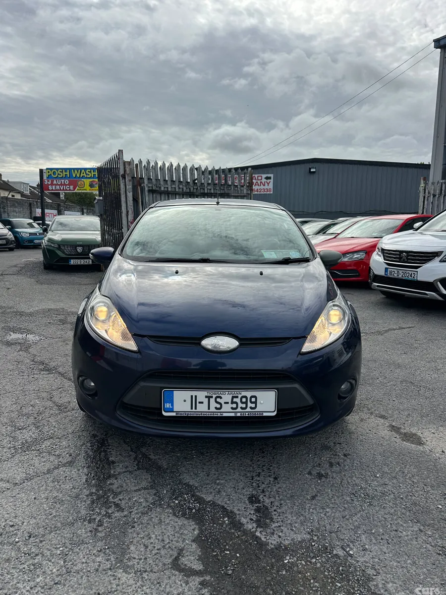 Ford Fiesta Hatchback, Petrol, 2011, Blue