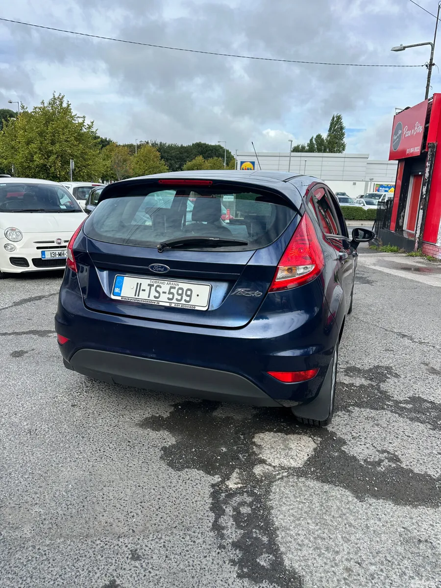 Ford Fiesta Hatchback, Petrol, 2011, Blue