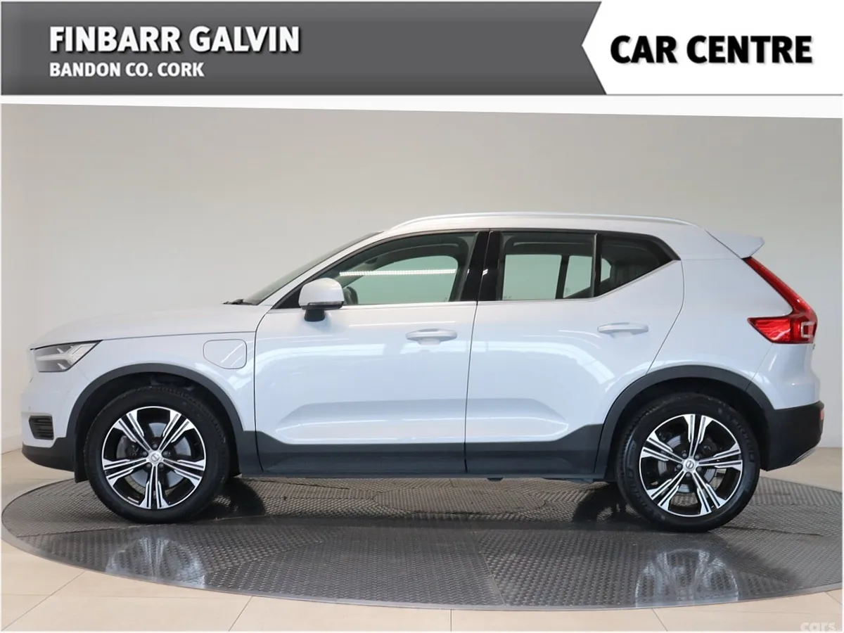 Volvo XC40 SUV, Petrol Plug-in Hybrid, 2022, Silver