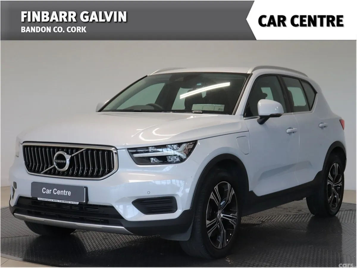 Volvo XC40 SUV, Petrol Plug-in Hybrid, 2022, Silver