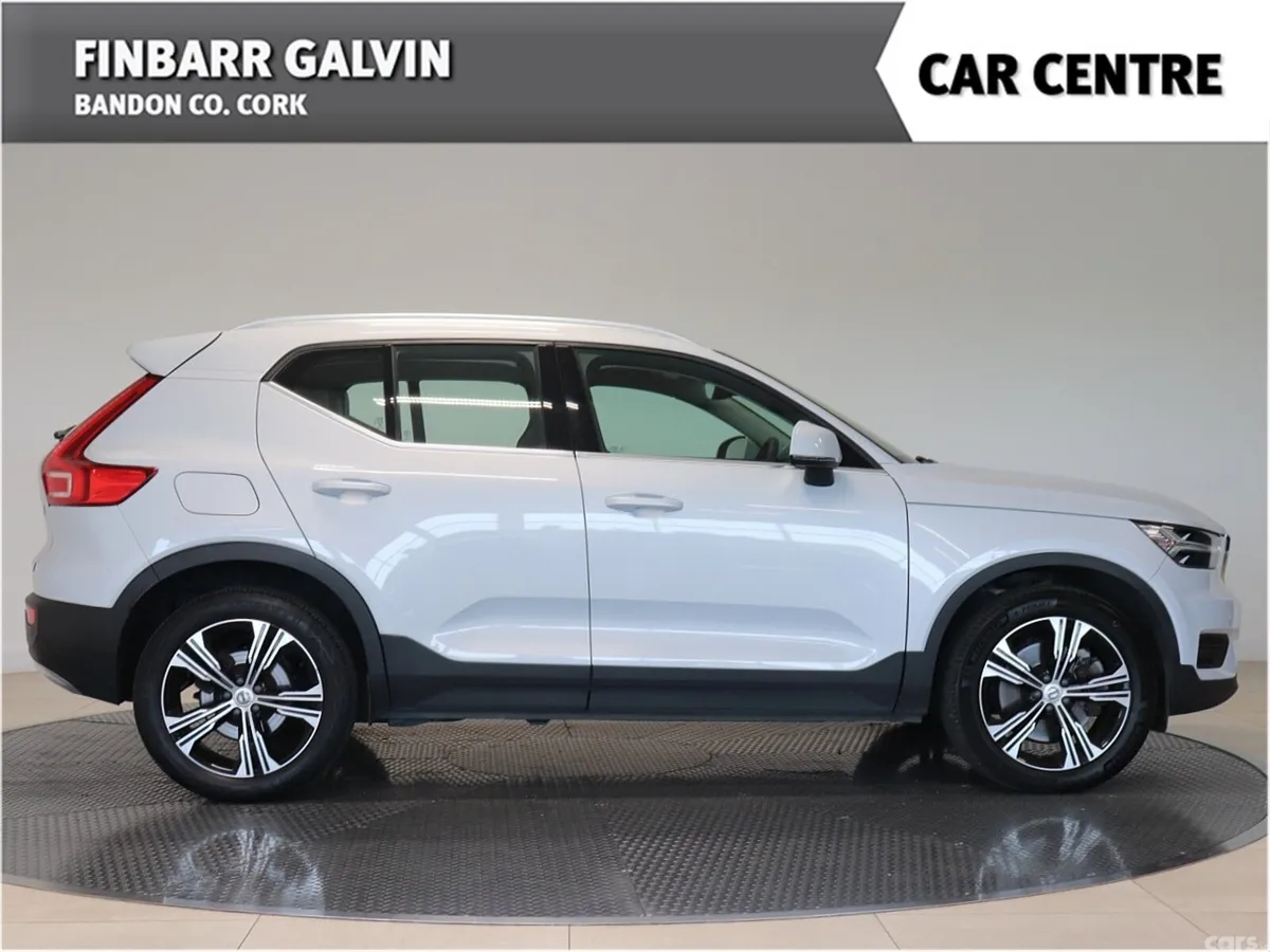 Volvo XC40 SUV, Petrol Plug-in Hybrid, 2022, Silver