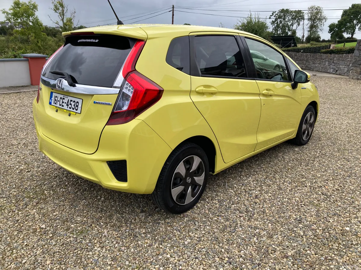 Honda Fit Hatchback, Petrol Hybrid, 2016, Yellow