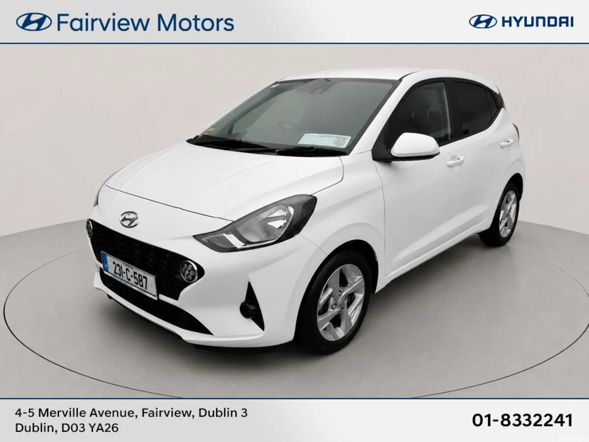 Hyundai i10 Hatchback, Petrol, 2023, White