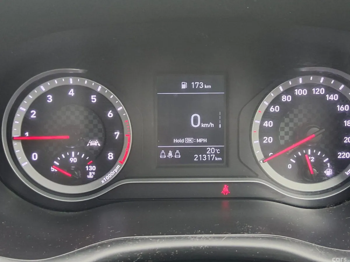 Hyundai i10 Hatchback, Petrol, 2023, White
