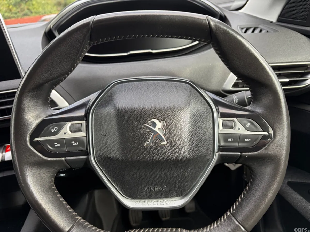 Peugeot 3008 MPV, Diesel, 2018, Black