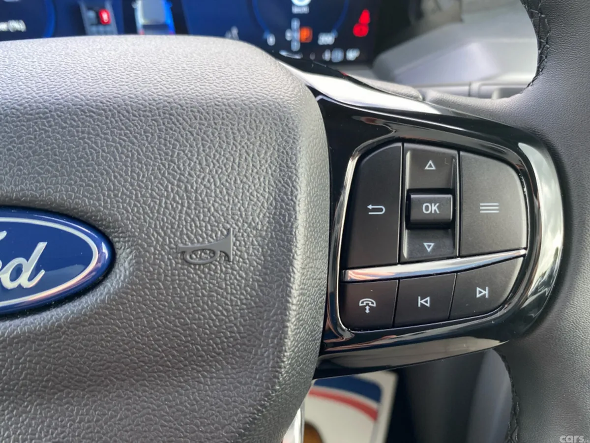 Ford Tourneo Custom Van, Petrol Plug-in Hybrid, 2026, Silver