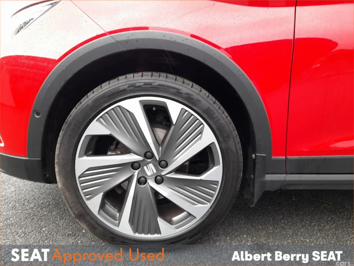 SEAT Arona Hatchback, Petrol, 2023, Red