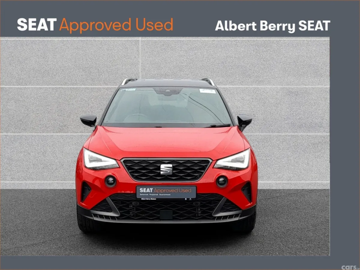 SEAT Arona Hatchback, Petrol, 2023, Red