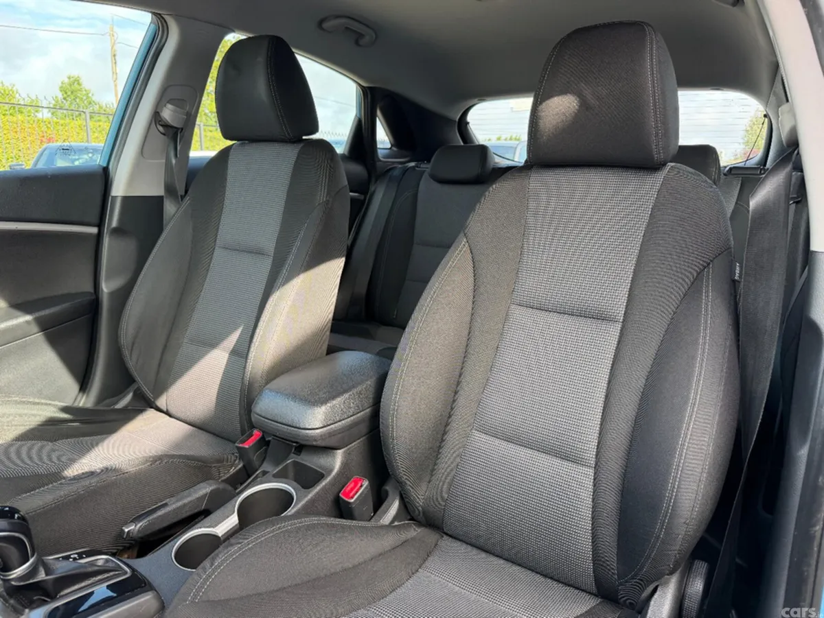 Hyundai i30 Hatchback, Diesel, 2014, Blue