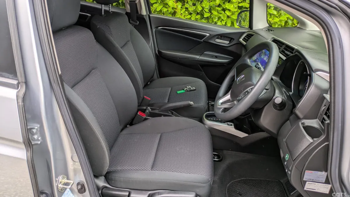 Honda Jazz Hatchback, Petrol, 2020, Silver