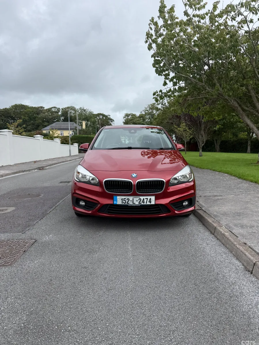 BMW 2-Series Hatchback, Diesel, 2015, Red