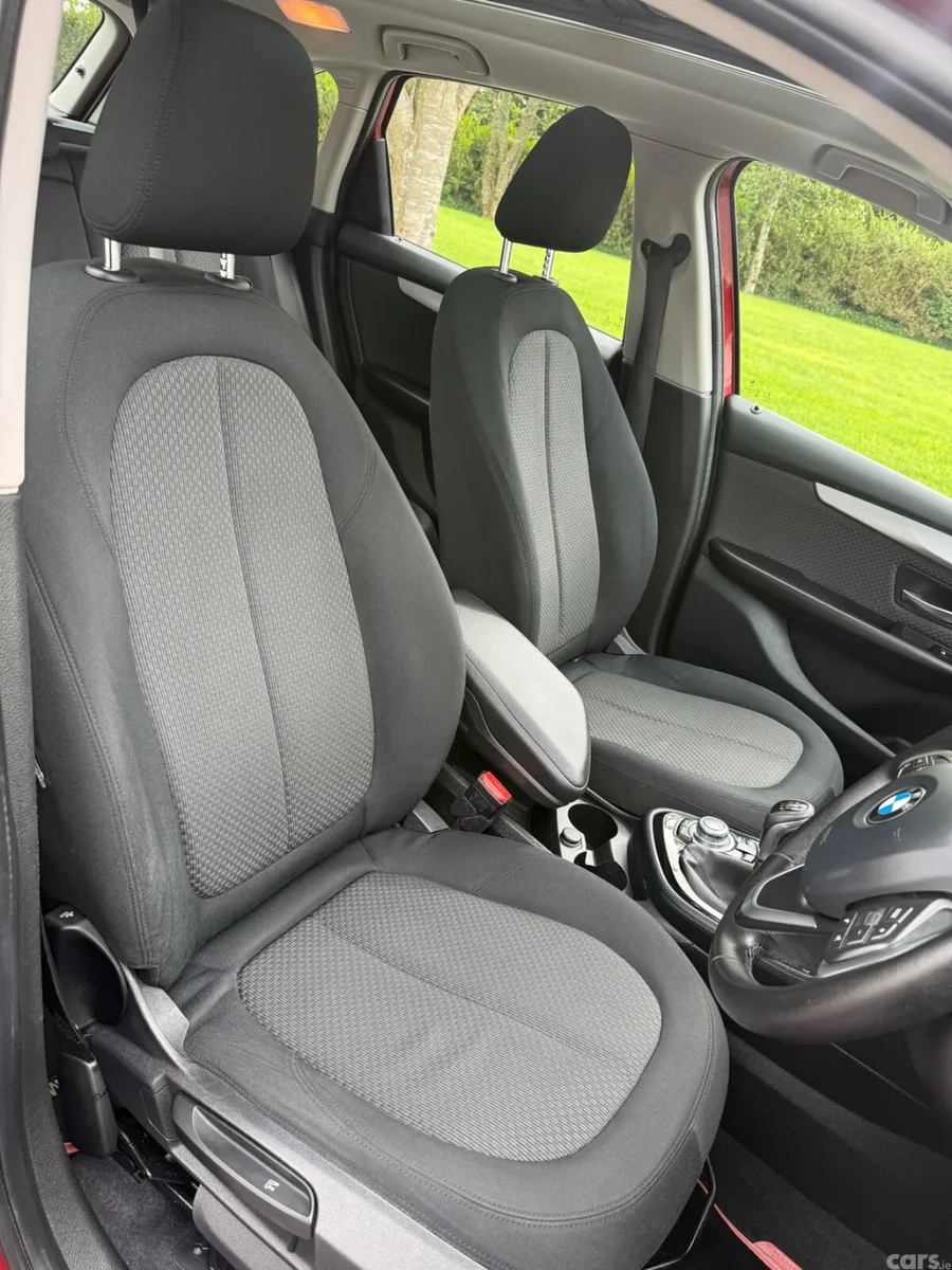 BMW 2-Series Hatchback, Diesel, 2015, Red
