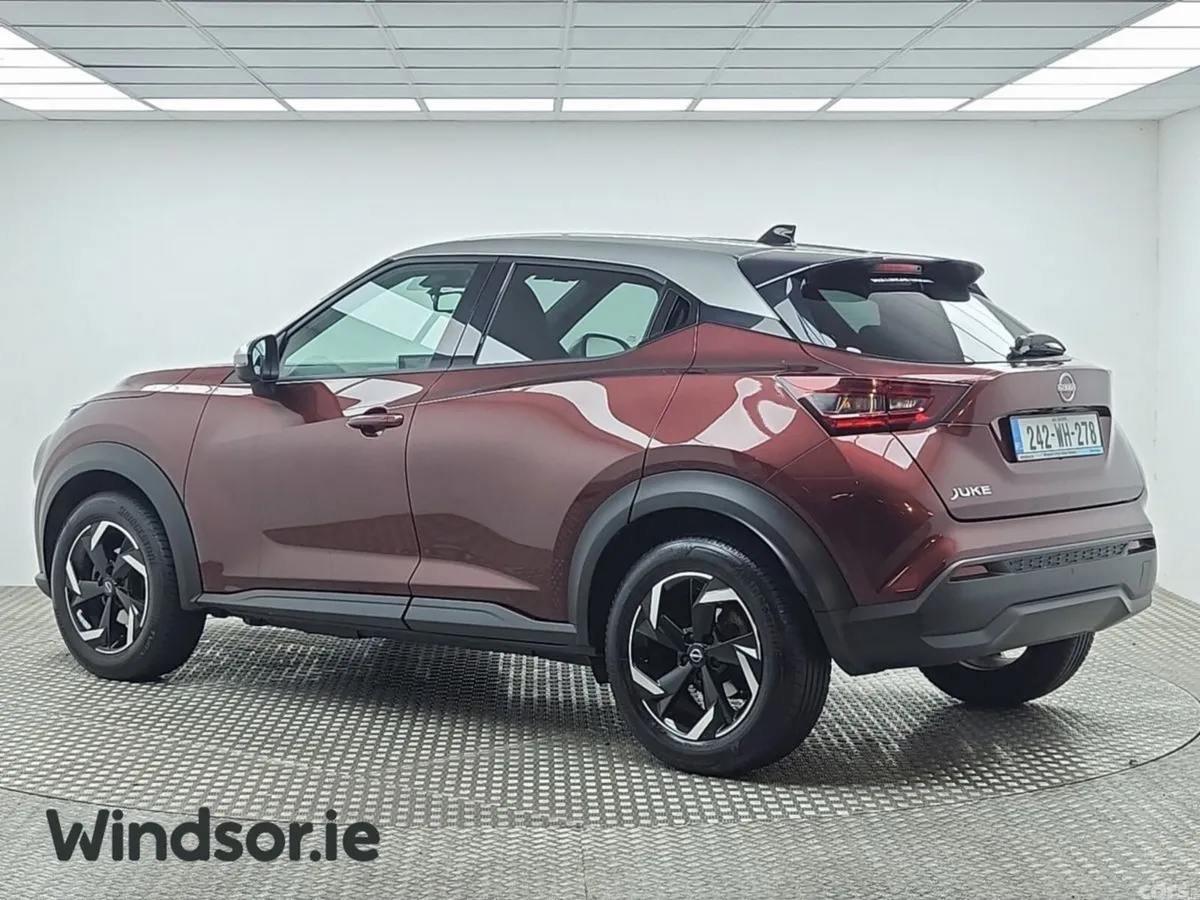 Nissan Juke SUV, Petrol, 2024, Red