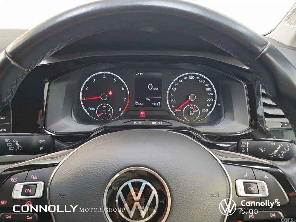 Volkswagen Polo Hatchback, Petrol, 2021, White