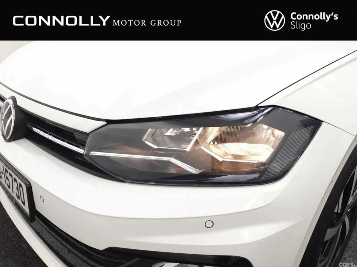 Volkswagen Polo Hatchback, Petrol, 2021, White