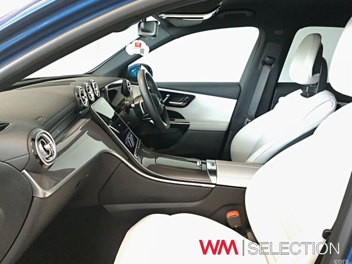Mercedes-Benz 300 SUV, Petrol Plug-in Hybrid, 2025, Silver
