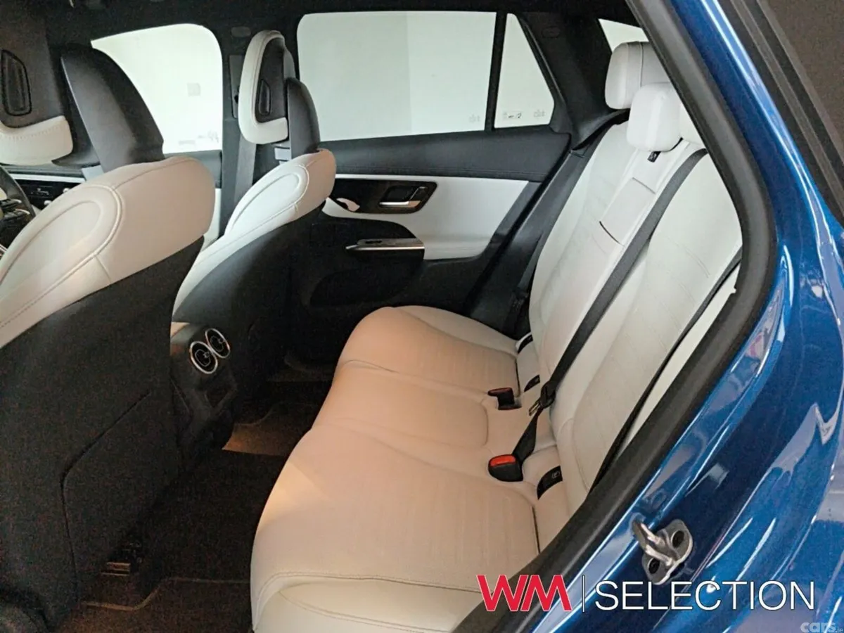 Mercedes-Benz 300 SUV, Petrol Plug-in Hybrid, 2025, Silver