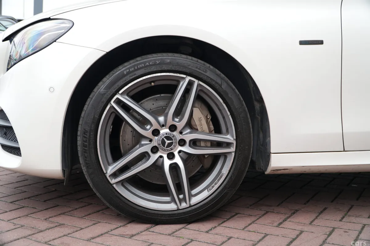 Mercedes-Benz E-Class Saloon, Petrol Plug-in Hybrid, 2018, White