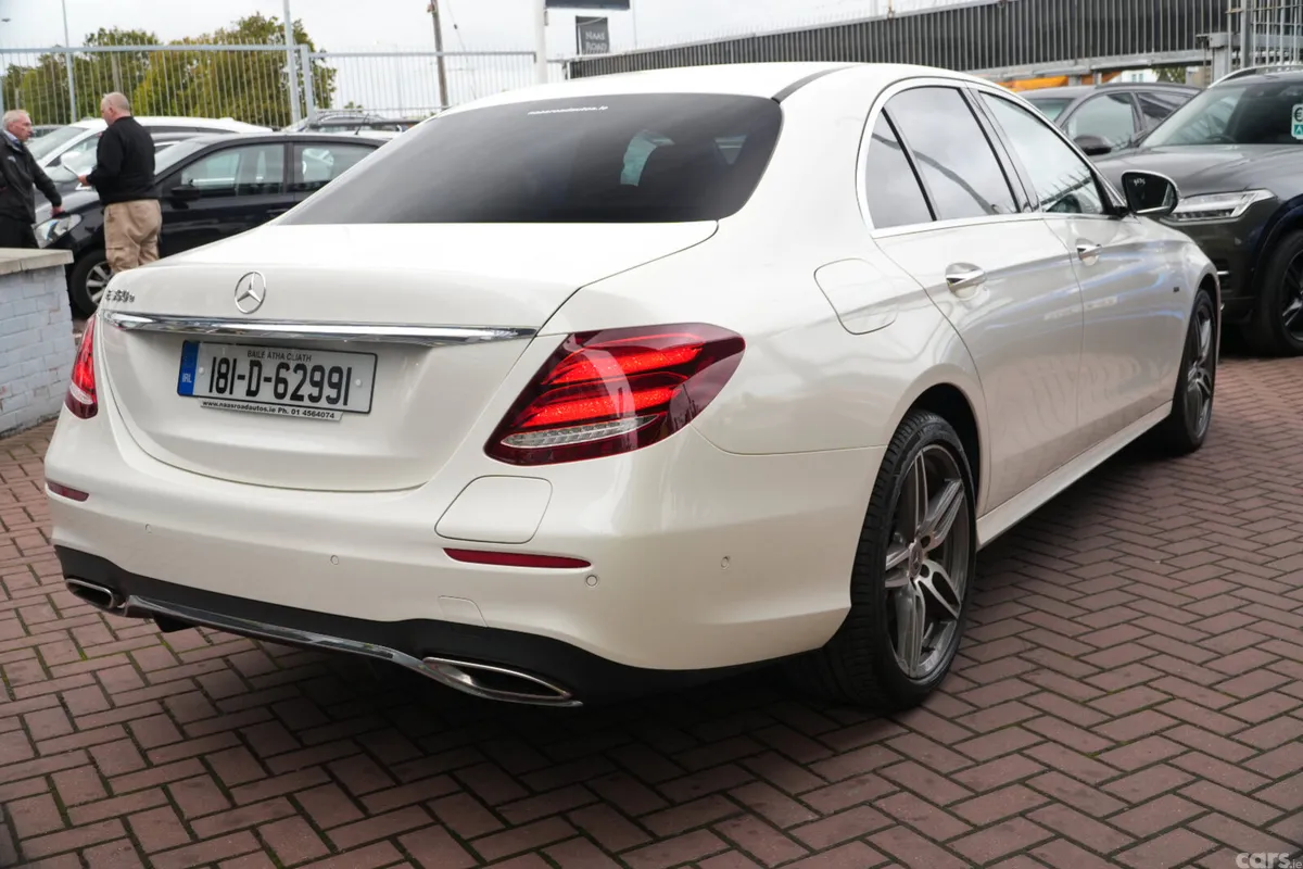 Mercedes-Benz E-Class Saloon, Petrol Plug-in Hybrid, 2018, White