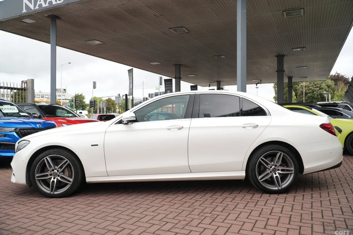 Mercedes-Benz E-Class Saloon, Petrol Plug-in Hybrid, 2018, White