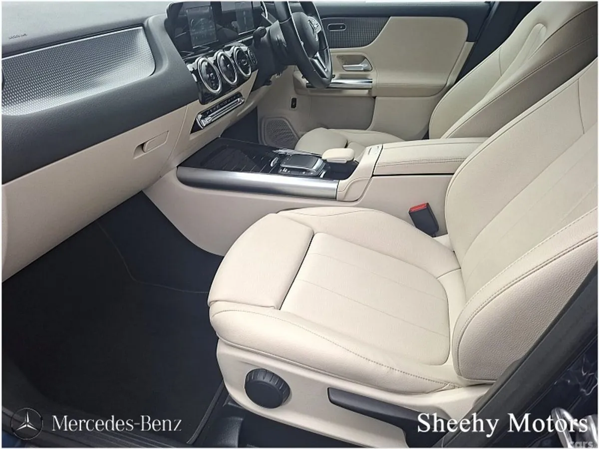 Mercedes-Benz GLA SUV, Petrol, 2021, Blue