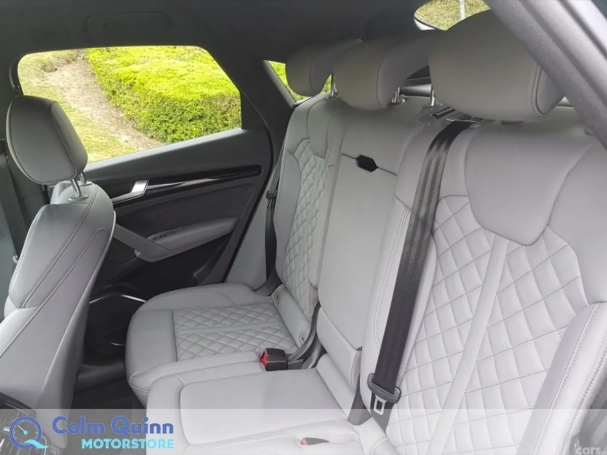 Audi Q5 SUV, Petrol Plug-in Hybrid, 2024, Black