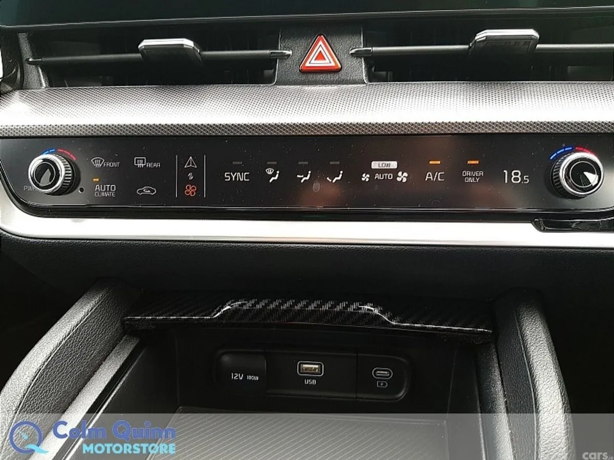 Kia Sportage SUV, Petrol Hybrid, 2024, Grey
