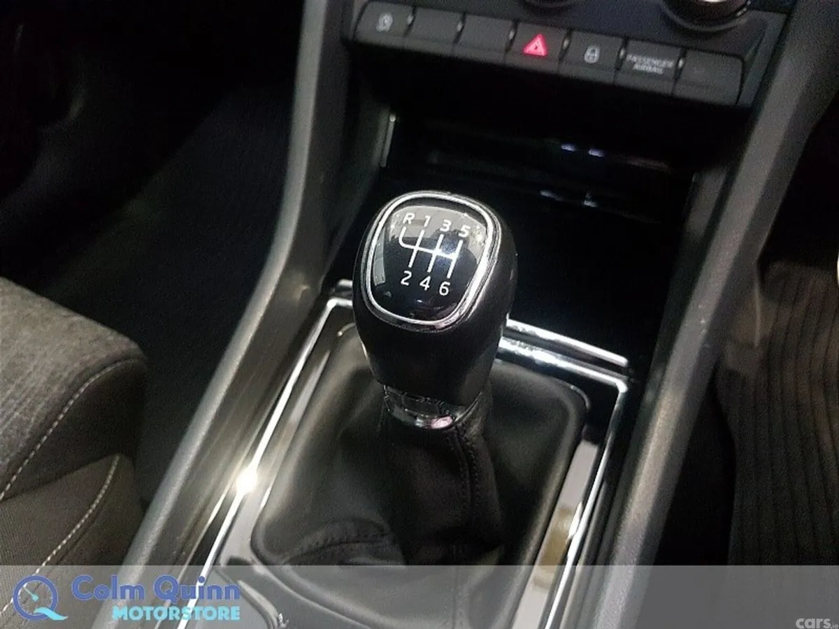 Skoda Karoq Estate, Diesel, 2022, Grey