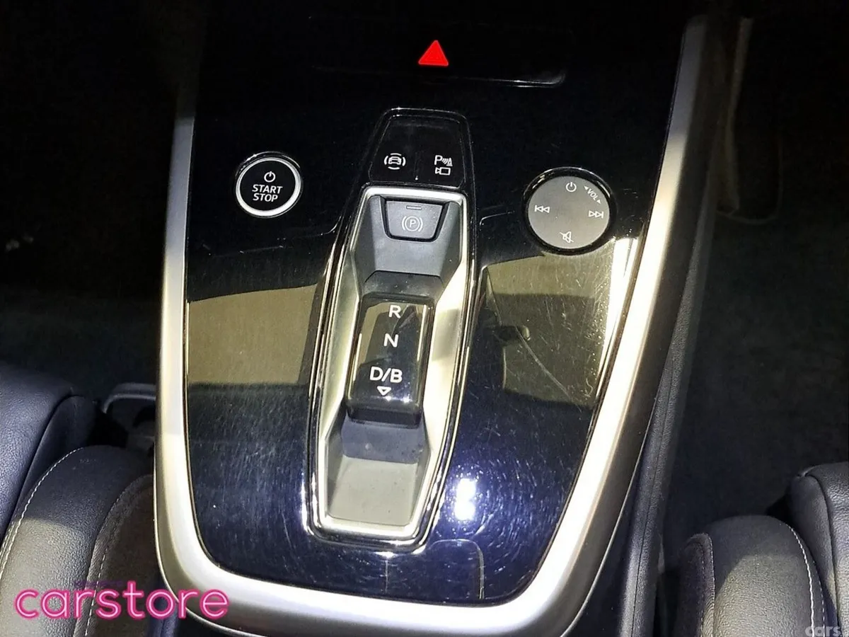 Audi e-tron SUV, Electric, 2023, Blue